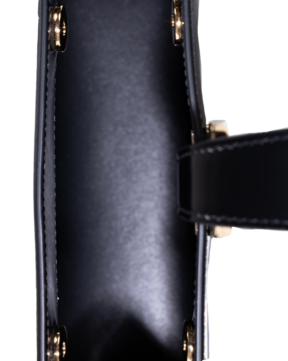 shop SALVATORE FERRAGAMO  Borsa: Salvatore Ferragamo Mini clutch Gancini.
Bracciale con doppio Gancini permette di indossarla al polso e nasconde la chiusura con bottone a pressione. 
Interno foderato e completato con fessura porta carte.
Altezza 15.5 CM  Lunghezza 20.5 CM  Profondità 8.0 CM.
Composizione: 100% Pelle.
Made In ITALY. 220958-786099 number 6735481
